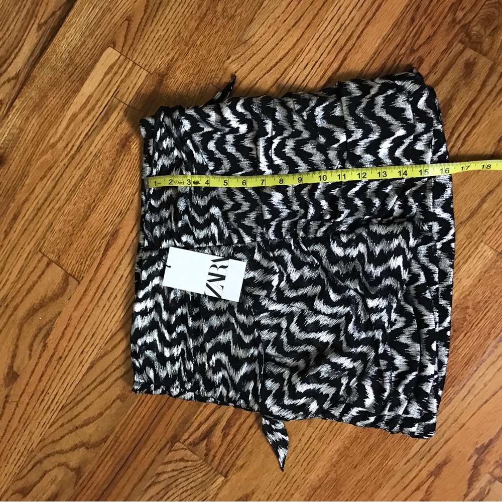 Zara Black/Silver Top/Skirt Set NWT - Picture 5 of 9